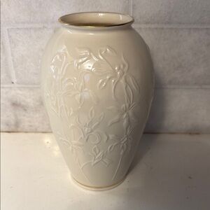 Lenox Cream Floral Accent Vase